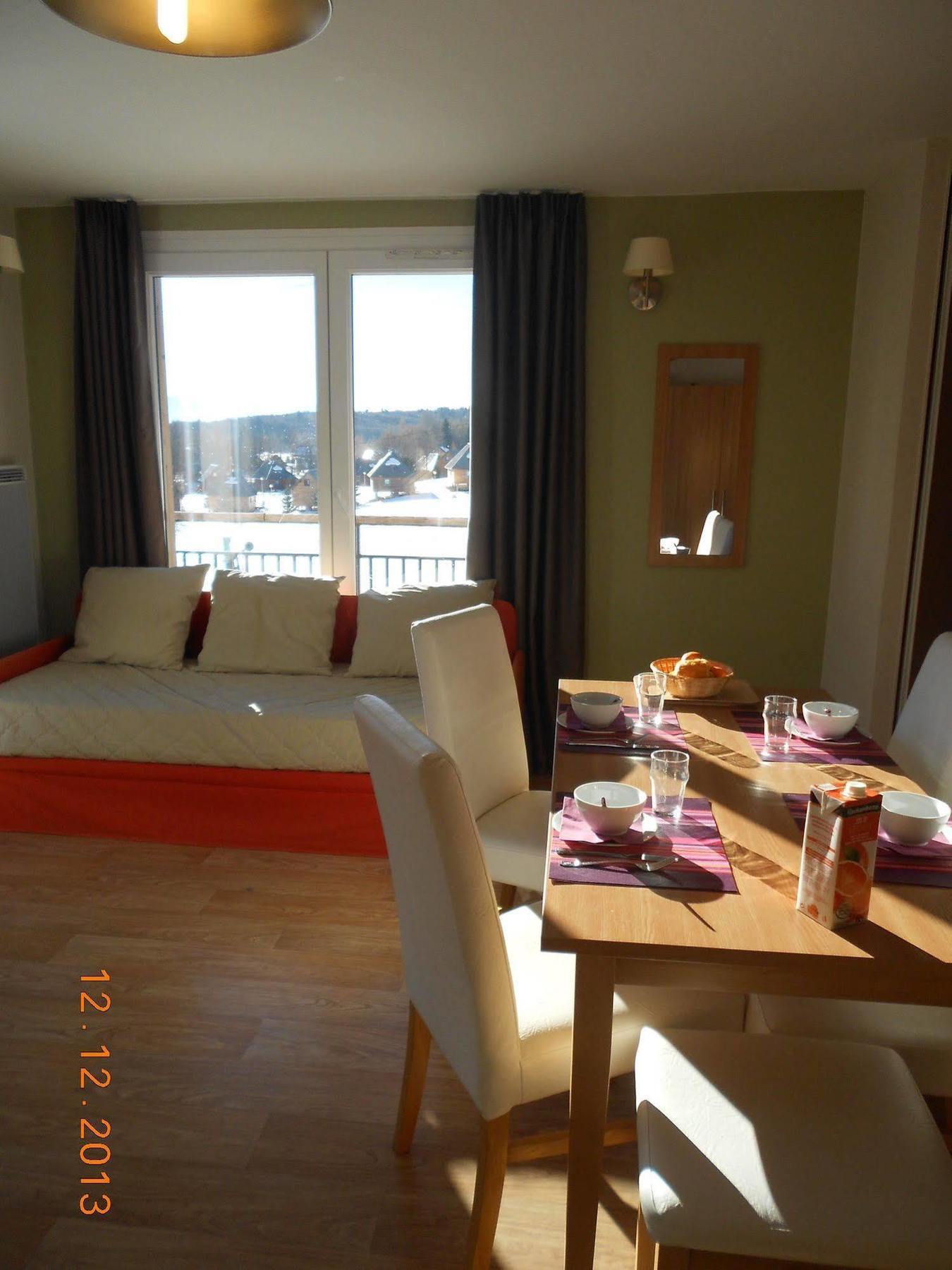 Vacanceole - Les Balcons D'aix 2*